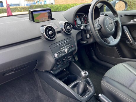Audi A1 1.0 TFSI Sport Euro 6 (s/s) 3dr (Nav) 58