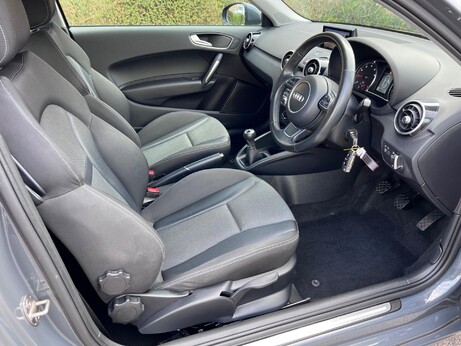 Audi A1 1.0 TFSI Sport Euro 6 (s/s) 3dr (Nav) 55