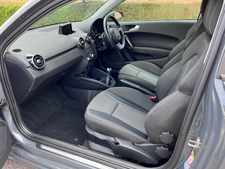 Audi A1 1.0 TFSI Sport Euro 6 (s/s) 3dr (Nav) 69