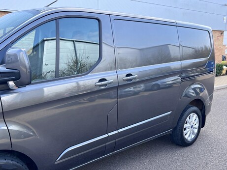 Ford Transit Custom 2.0 320 EcoBlue Limited Auto L1 H1 Euro 6 (s/s) 5dr 8