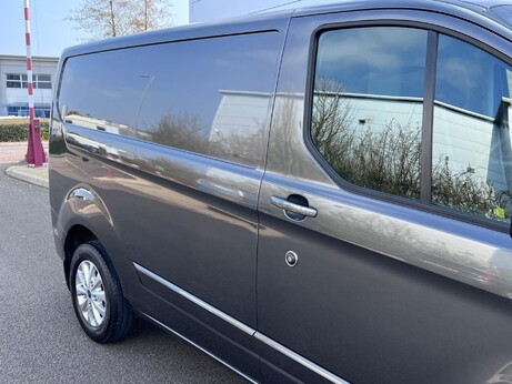 Ford Transit Custom 2.0 320 EcoBlue Limited Auto L1 H1 Euro 6 (s/s) 5dr 9