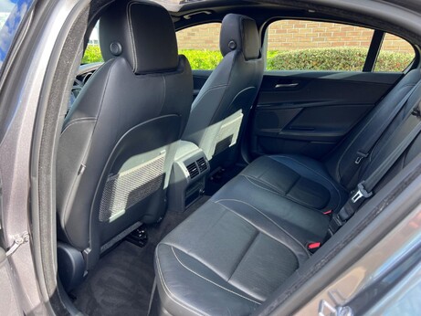 Jaguar XE 2.0 GTDi R-Sport Auto Euro 6 (s/s) 4dr 26