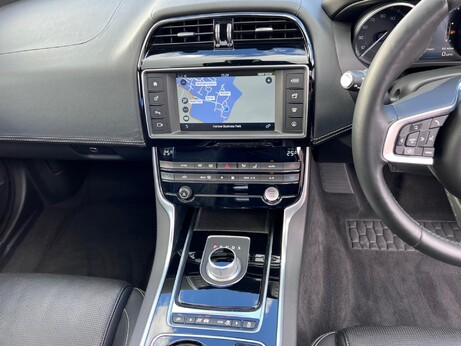 Jaguar XE 2.0 GTDi R-Sport Auto Euro 6 (s/s) 4dr 14