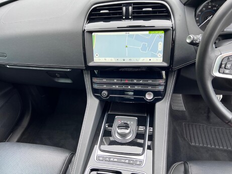 Jaguar F-Pace 2.0 D180 R-Sport Auto AWD Euro 6 (s/s) 5dr 67