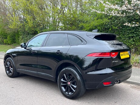 Jaguar F-Pace 2.0 D180 R-Sport Auto AWD Euro 6 (s/s) 5dr 3