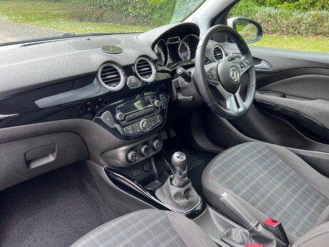 Vauxhall Adam 1.4 16v GLAM Euro 5 3dr 17