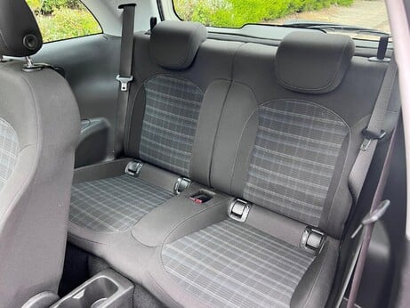Vauxhall Adam 1.4 16v GLAM Euro 5 3dr 21