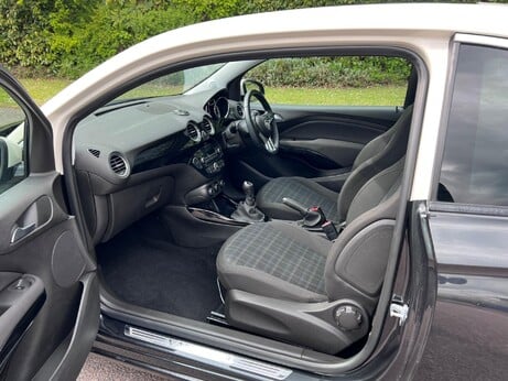 Vauxhall Adam 1.4 16v GLAM Euro 5 3dr 54