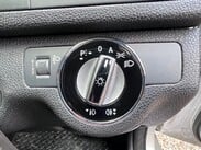 Mercedes-Benz C Class 2.1 C220 CDI BlueEfficiency Elegance Auto Euro 5 4dr 31