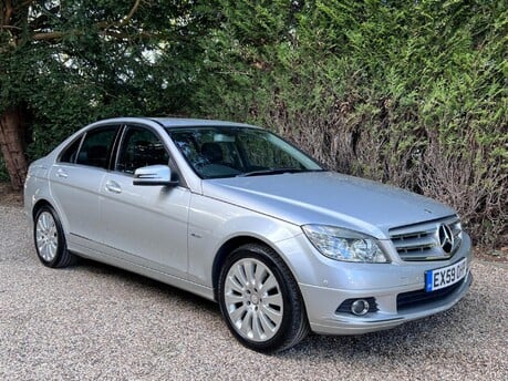 Mercedes-Benz C Class 2.1 C220 CDI BlueEfficiency Elegance Auto Euro 5 4dr
