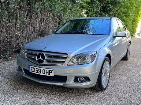 Mercedes-Benz C Class 2.1 C220 CDI BlueEfficiency Elegance Auto Euro 5 4dr 41