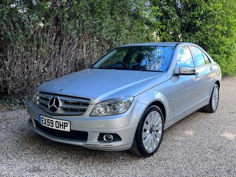 Mercedes-Benz C Class 2.1 C220 CDI BlueEfficiency Elegance Auto Euro 5 4dr 42