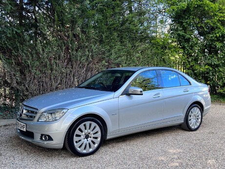 Mercedes-Benz C Class 2.1 C220 CDI BlueEfficiency Elegance Auto Euro 5 4dr 43