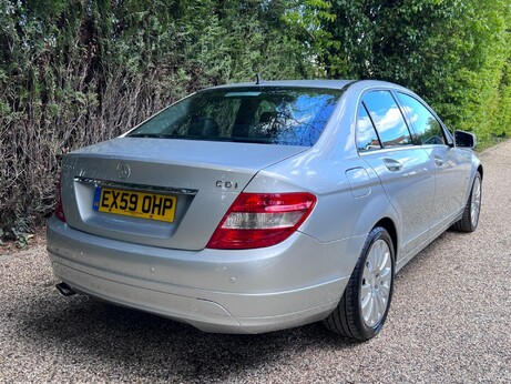 Mercedes-Benz C Class 2.1 C220 CDI BlueEfficiency Elegance Auto Euro 5 4dr 48