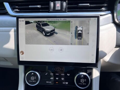 Jaguar F-Pace 2.0 D200 MHEV R-Dynamic SE Auto AWD Euro 6 (s/s) 5dr 21