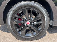 Jaguar F-Pace 2.0 D200 MHEV R-Dynamic SE Auto AWD Euro 6 (s/s) 5dr 48