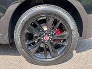 Jaguar F-Pace 2.0 D200 MHEV R-Dynamic SE Auto AWD Euro 6 (s/s) 5dr 49