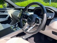 Jaguar F-Pace 2.0 D200 MHEV R-Dynamic SE Auto AWD Euro 6 (s/s) 5dr 60