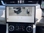 Jaguar F-Pace 2.0 D200 MHEV R-Dynamic SE Auto AWD Euro 6 (s/s) 5dr 76