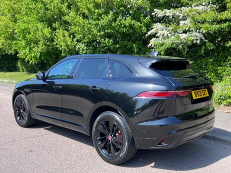 Jaguar F-Pace 2.0 D200 MHEV R-Dynamic SE Auto AWD Euro 6 (s/s) 5dr 1
