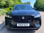 Jaguar F-Pace 2.0 D200 MHEV R-Dynamic SE Auto AWD Euro 6 (s/s) 5dr 8