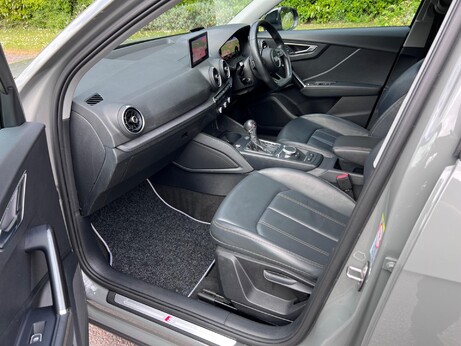 Audi Q2 1.4 TFSI CoD Edition 1 S Tronic Euro 6 (s/s) 5dr 26