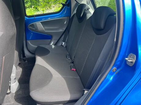 Toyota Aygo 1.0 VVT-i Blue MultiMode Euro 4 5dr 22
