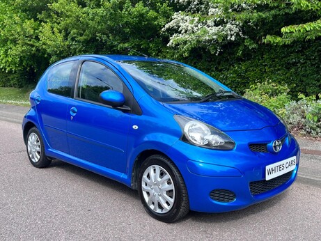Toyota Aygo 1.0 VVT-i Blue MultiMode Euro 4 5dr 29