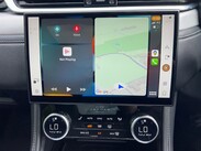 Jaguar F-Pace 2.0 D200 MHEV R-Dynamic SE Auto AWD Euro 6 (s/s) 5dr 64