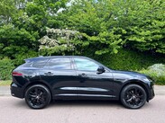 Jaguar F-Pace 2.0 D200 MHEV R-Dynamic SE Auto AWD Euro 6 (s/s) 5dr 2