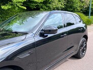 Jaguar F-Pace 2.0 D200 MHEV R-Dynamic SE Auto AWD Euro 6 (s/s) 5dr 11