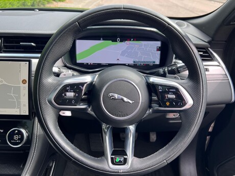 Jaguar F-Pace 2.0 D200 MHEV R-Dynamic SE Auto AWD Euro 6 (s/s) 5dr 14