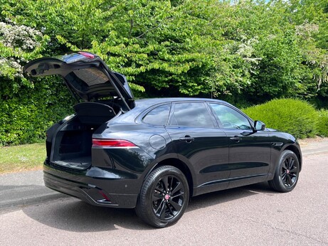 Jaguar F-Pace 2.0 D200 MHEV R-Dynamic SE Auto AWD Euro 6 (s/s) 5dr 29