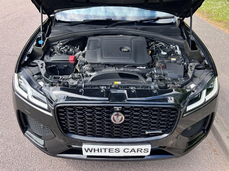 Jaguar F-Pace 2.0 D200 MHEV R-Dynamic SE Auto AWD Euro 6 (s/s) 5dr 32
