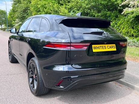 Jaguar F-Pace 2.0 D200 MHEV R-Dynamic SE Auto AWD Euro 6 (s/s) 5dr 48