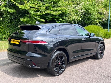 Jaguar F-Pace 2.0 D200 MHEV R-Dynamic SE Auto AWD Euro 6 (s/s) 5dr 55