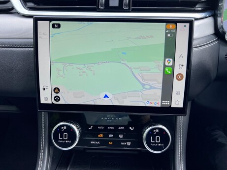 Jaguar F-Pace 2.0 D200 MHEV R-Dynamic SE Auto AWD Euro 6 (s/s) 5dr 61