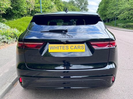 Jaguar F-Pace 2.0 D200 MHEV R-Dynamic SE Auto AWD Euro 6 (s/s) 5dr 7