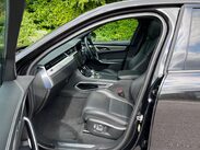 Jaguar F-Pace 2.0 D200 MHEV R-Dynamic SE Auto AWD Euro 6 (s/s) 5dr 25