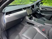 Jaguar F-Pace 2.0 D200 MHEV R-Dynamic SE Auto AWD Euro 6 (s/s) 5dr 61