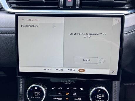 Jaguar F-Pace 2.0 D200 MHEV R-Dynamic SE Auto AWD Euro 6 (s/s) 5dr 73