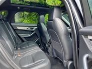 Jaguar F-Pace 2.0 D200 MHEV R-Dynamic SE Auto AWD Euro 6 (s/s) 5dr 30