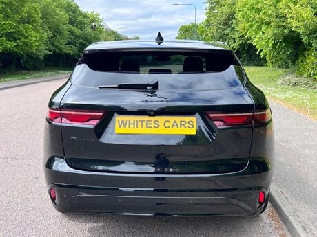 Jaguar F-Pace 2.0 D200 MHEV R-Dynamic SE Auto AWD Euro 6 (s/s) 5dr 56