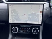 Jaguar F-Pace 2.0 D200 MHEV R-Dynamic SE Auto AWD Euro 6 (s/s) 5dr 19