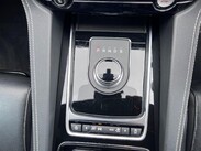 Jaguar F-Pace 2.0 D180 R-Sport Auto AWD Euro 6 (s/s) 5dr 19