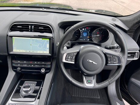 Jaguar F-Pace 2.0 D180 R-Sport Auto AWD Euro 6 (s/s) 5dr 70
