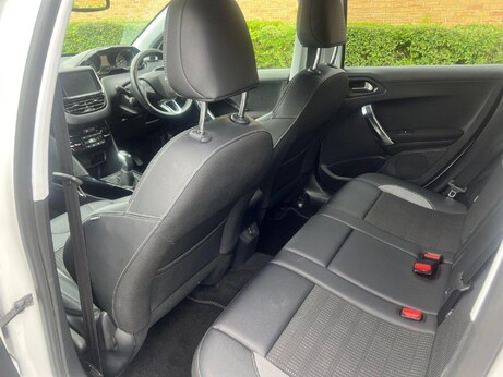 Peugeot 2008 1.2 PureTech Allure Euro 6 5dr 75