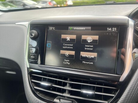 Peugeot 2008 1.2 PureTech Allure Euro 6 5dr 11
