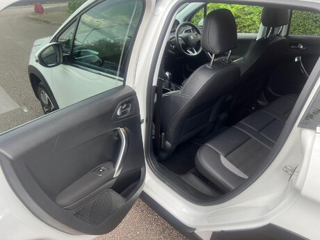 Peugeot 2008 1.2 PureTech Allure Euro 6 5dr 59