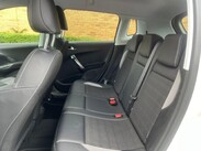 Peugeot 2008 1.2 PureTech Allure Euro 6 5dr 31